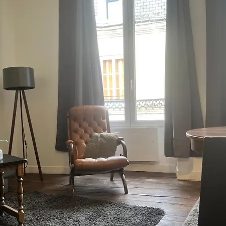 C- La Dans Le Centre Poitiers